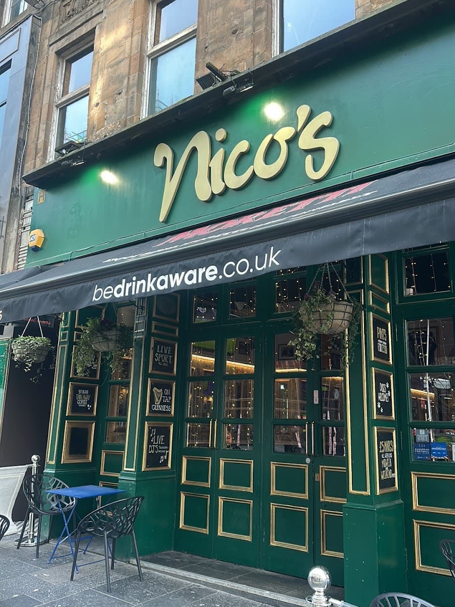Nico's Cafe Bar