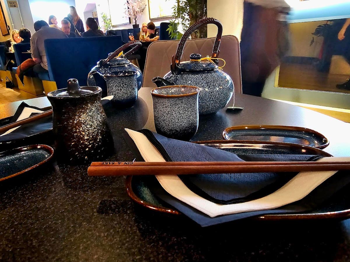 Gin & Sake Bar and Restaurant