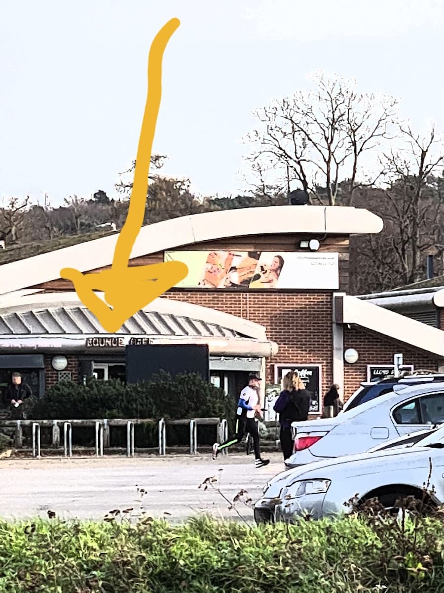 Lloyd Park Lounge Café