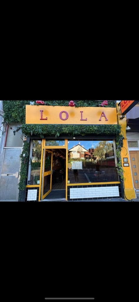Lola Tapas & Wine - Restaurant Oval