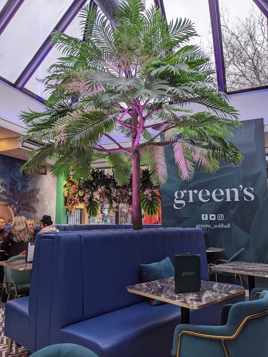 Green's Cocktail Lounge