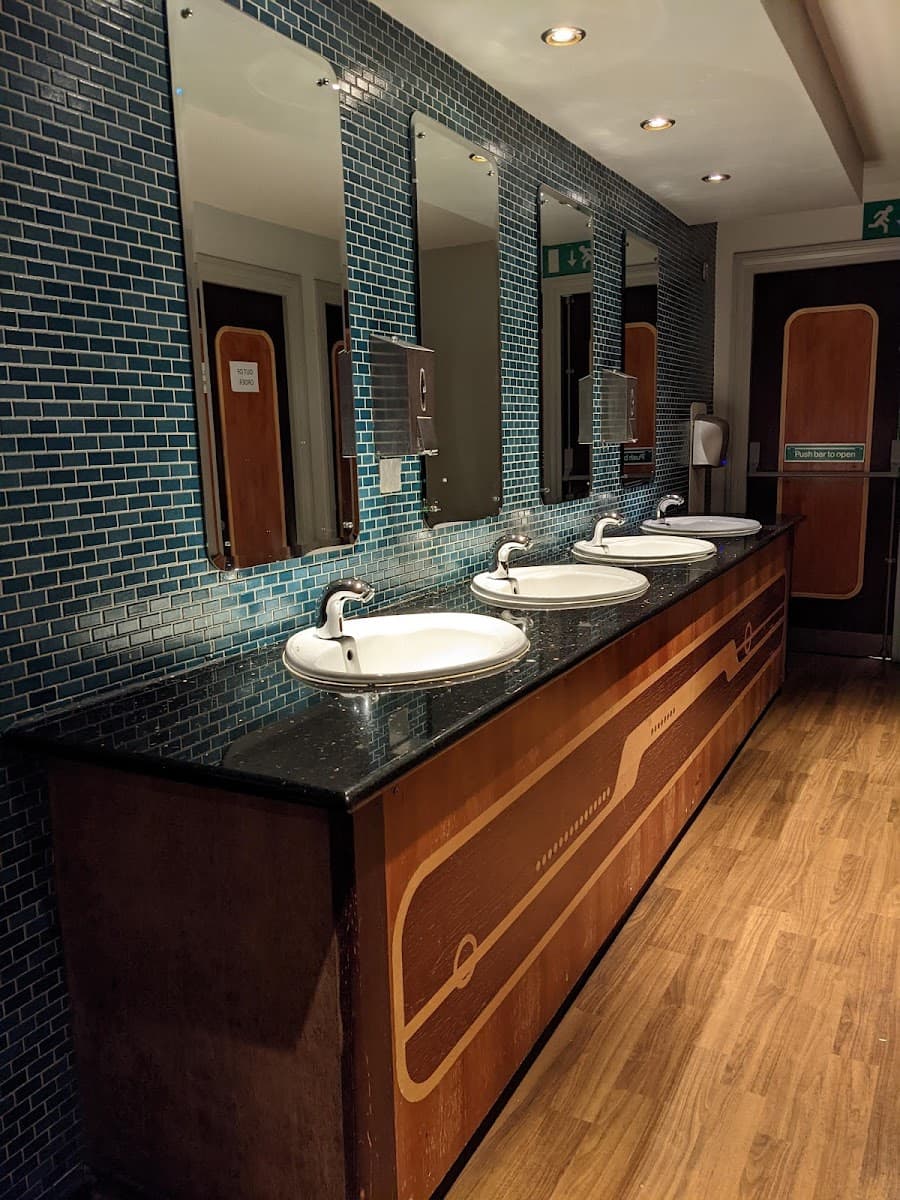 The Kings Highway - JD Wetherspoon