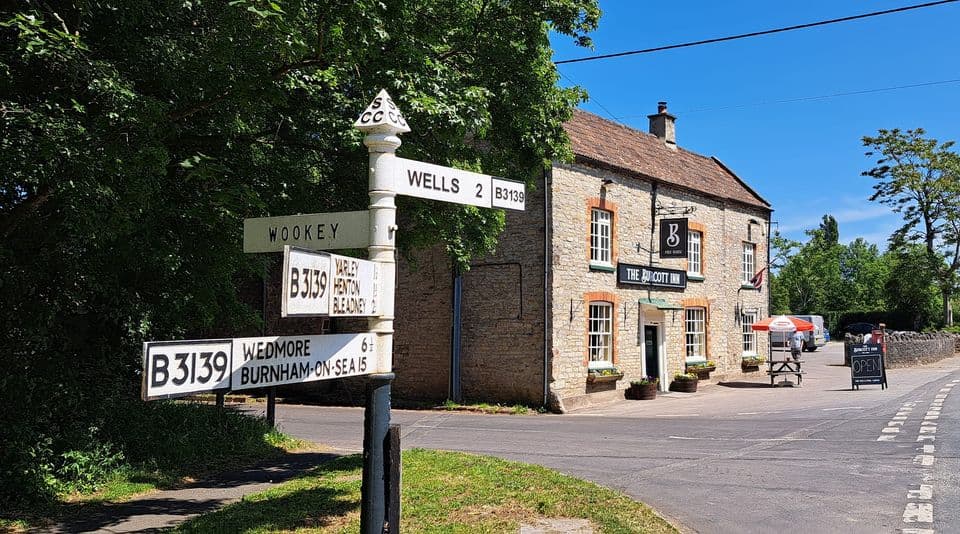 Burcott Inn