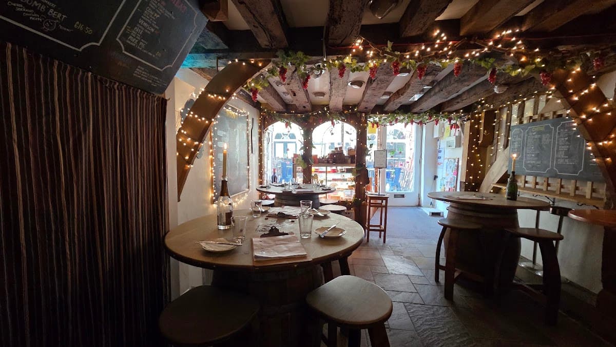 Mauls Wine & Cheese Bar