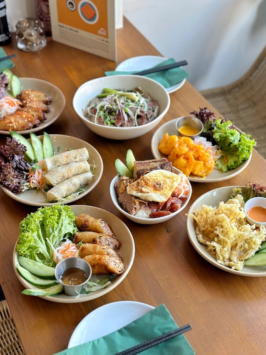 Dzo Viet Kitchen
