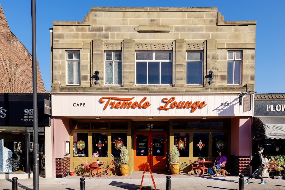 Tremolo Lounge