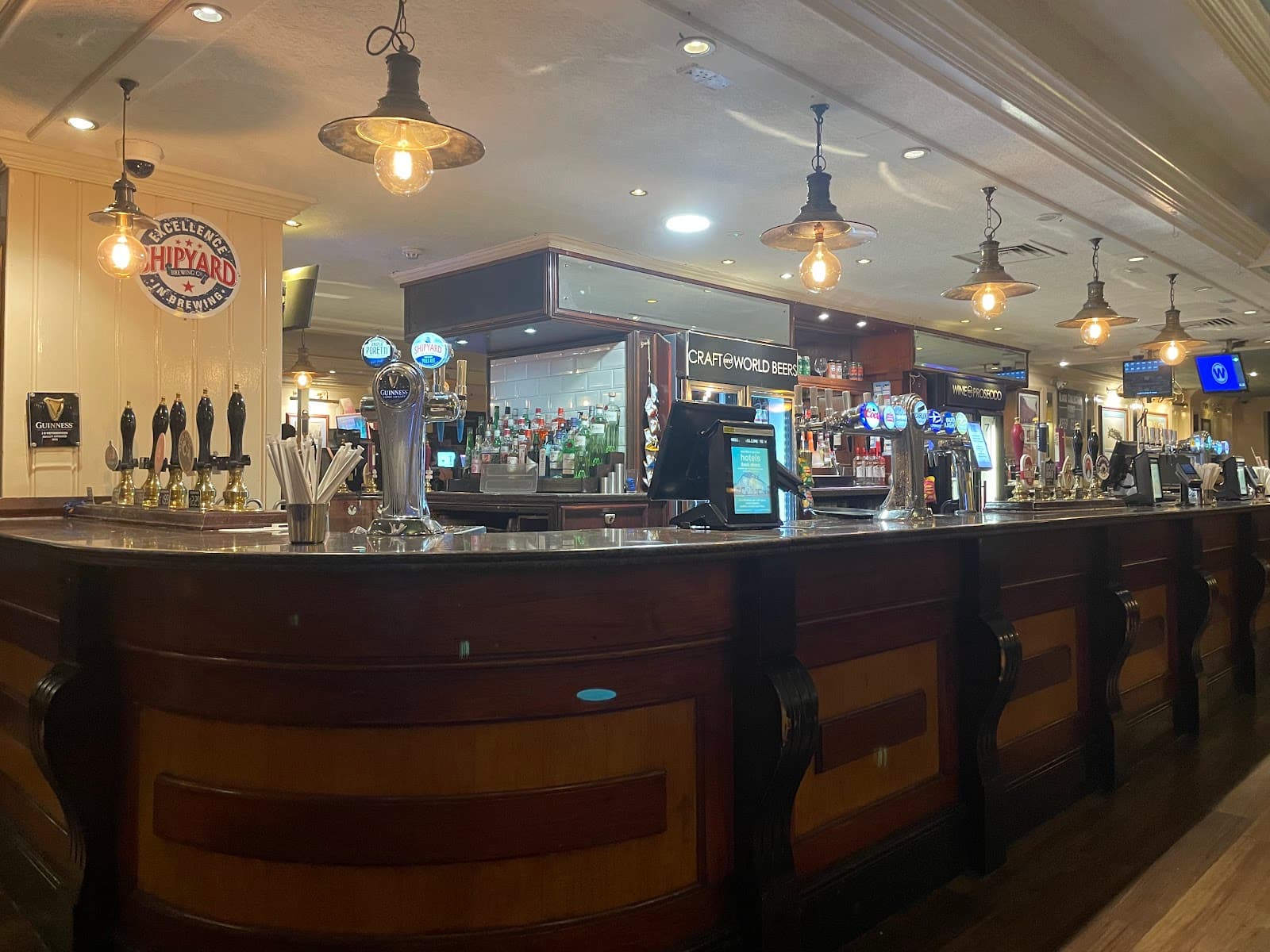 The Moon Under Water - JD Wetherspoon