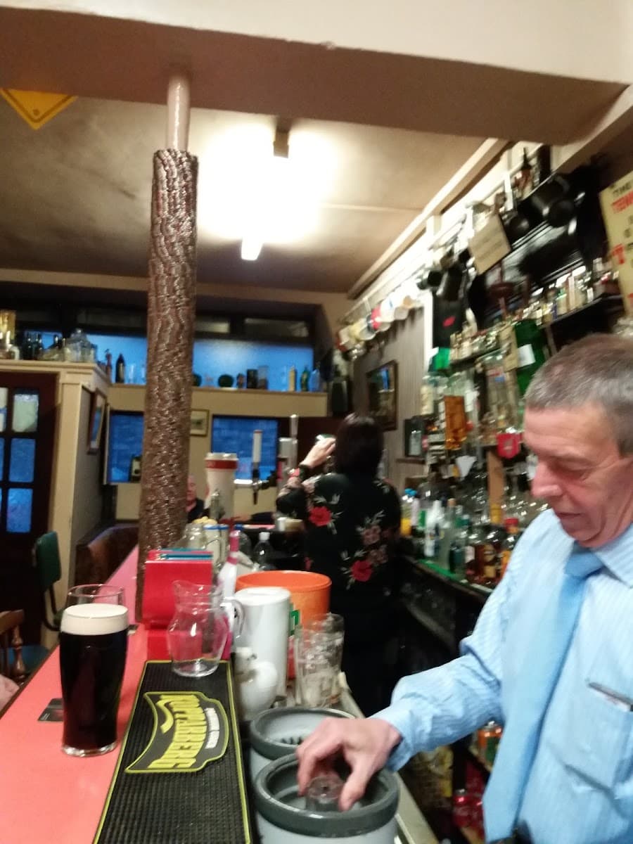 Jean Crozier's Traditional Irish Pub