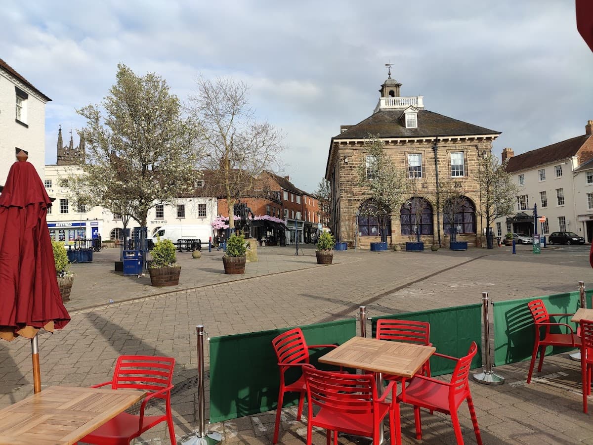 The Square Warwick