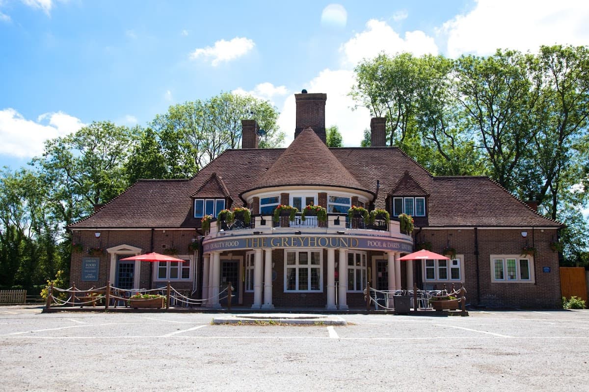 Greyhound Crawley