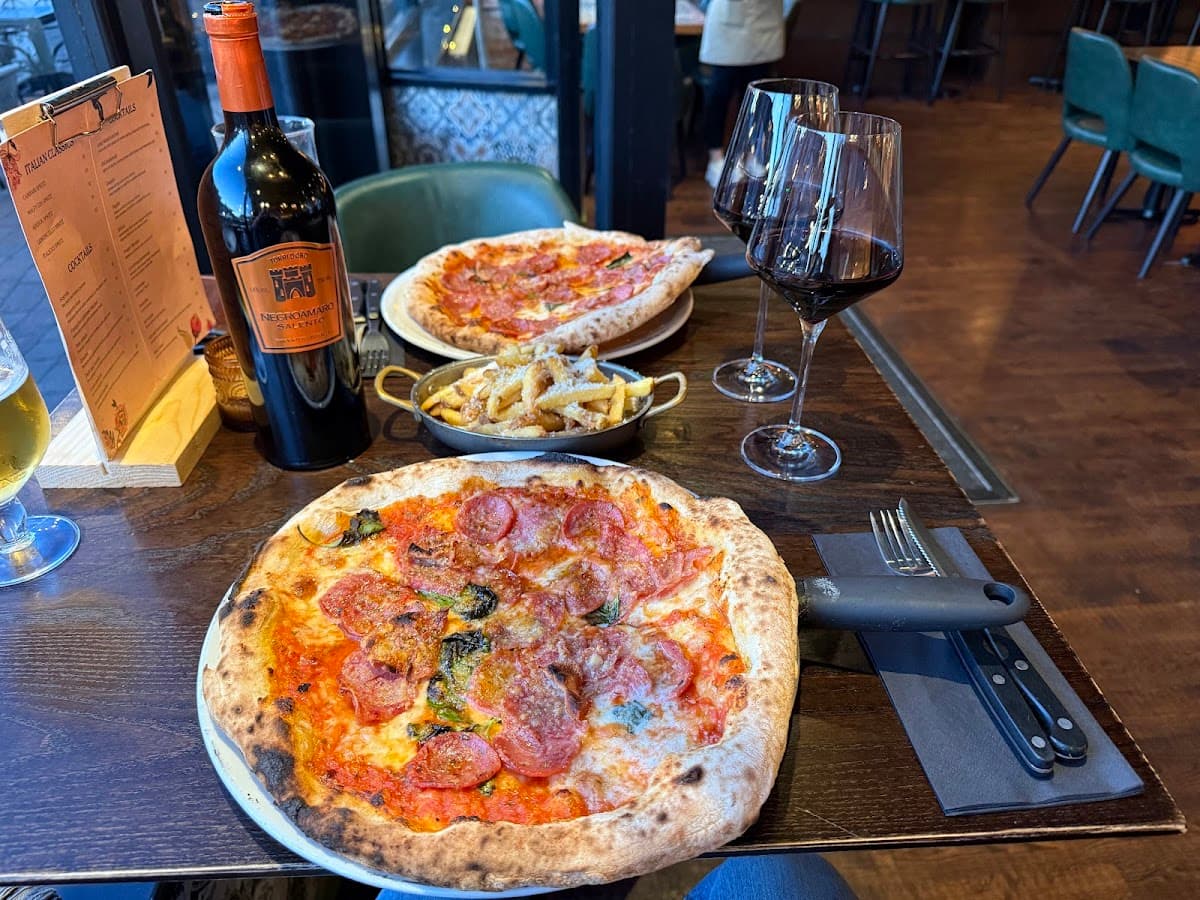 Santi’s Southern Italian bar & kitchen