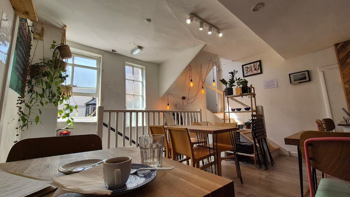 The (Tiny) Tasting Room