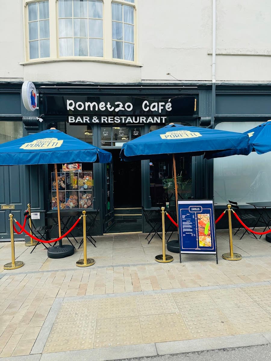 Rometzo Cafe Bar & Restaurant