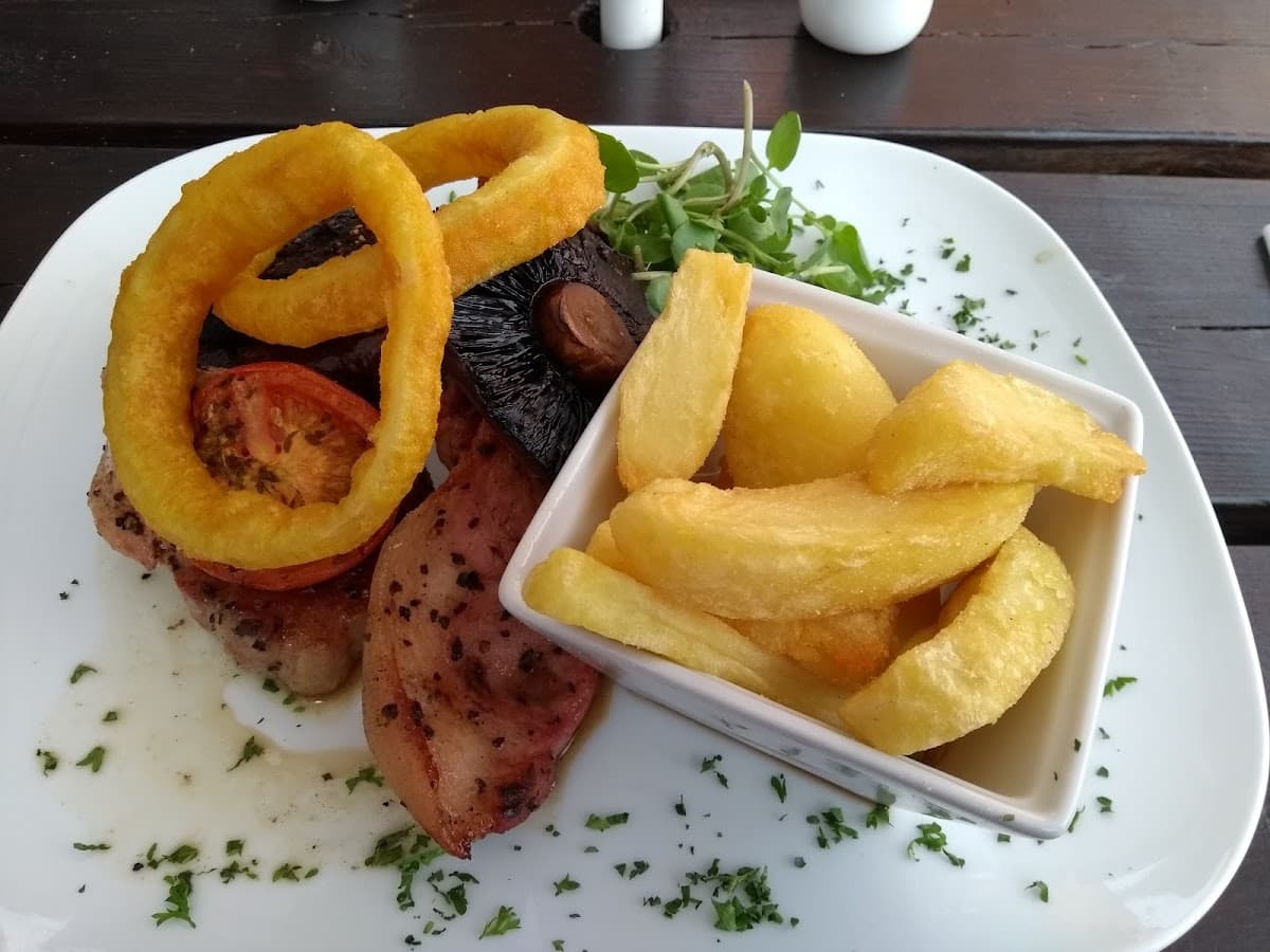 The Wheatsheaf Inn