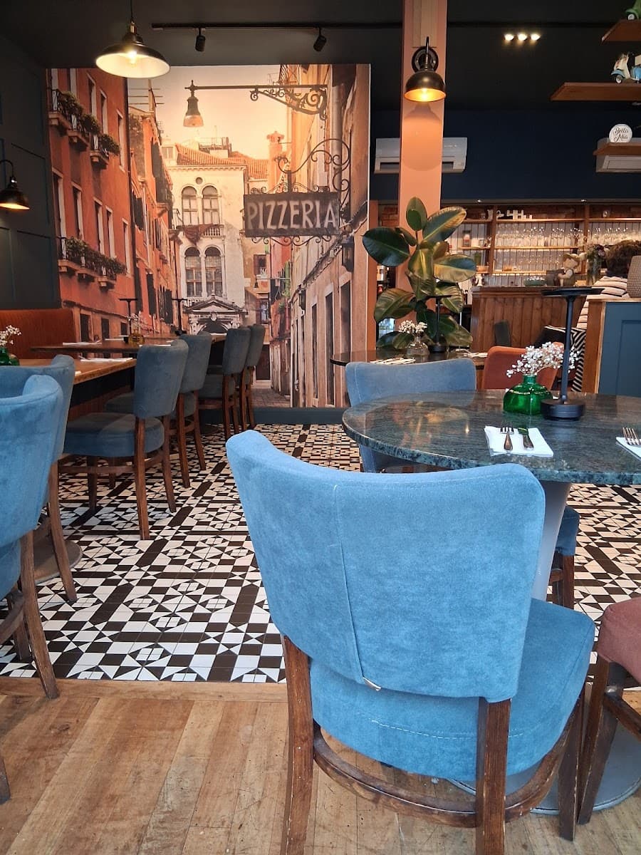 Bella Mia Italian Restaurant