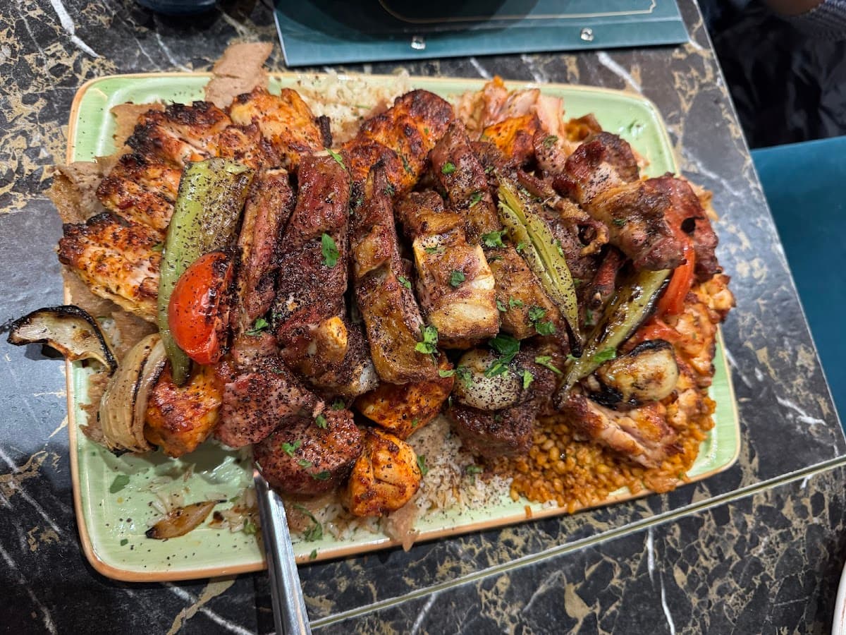 KABANA MEZE