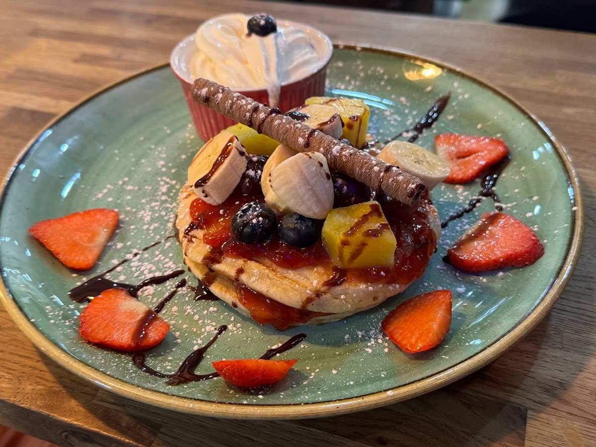 Copperfield Cafe