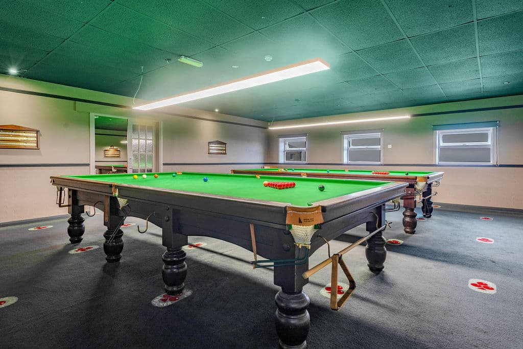 The Ball Room Sports Bar (Dunfermline) - Pool, Snooker & Darts Hall