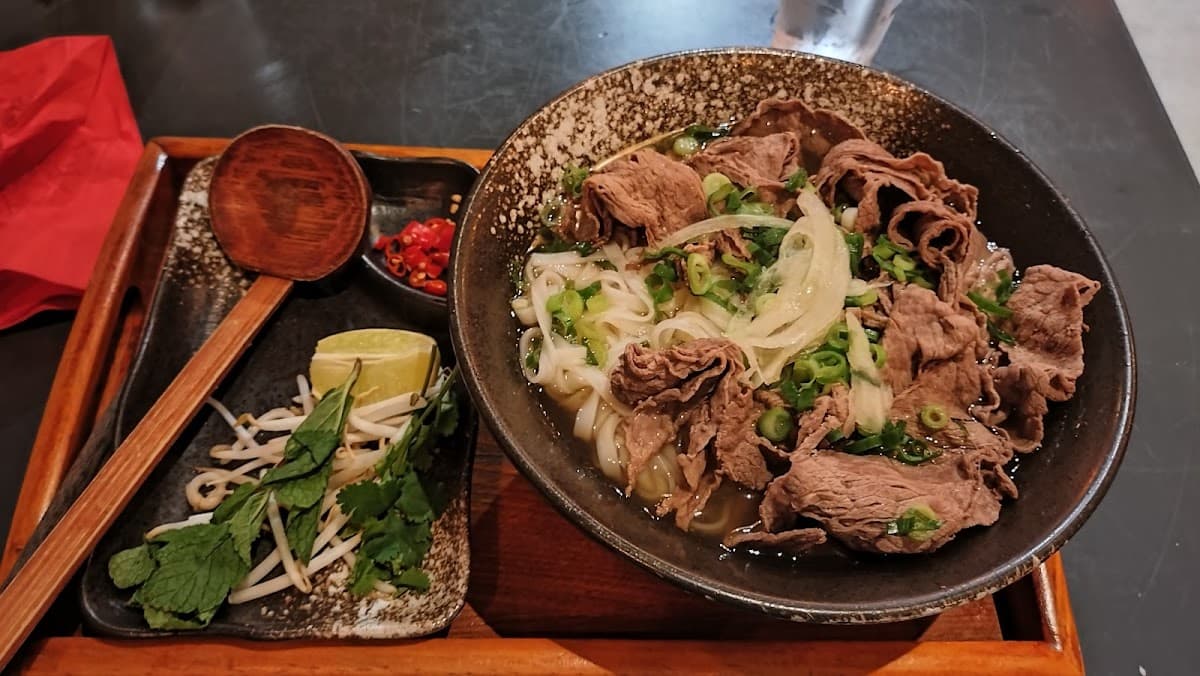 Madame Pho Derry