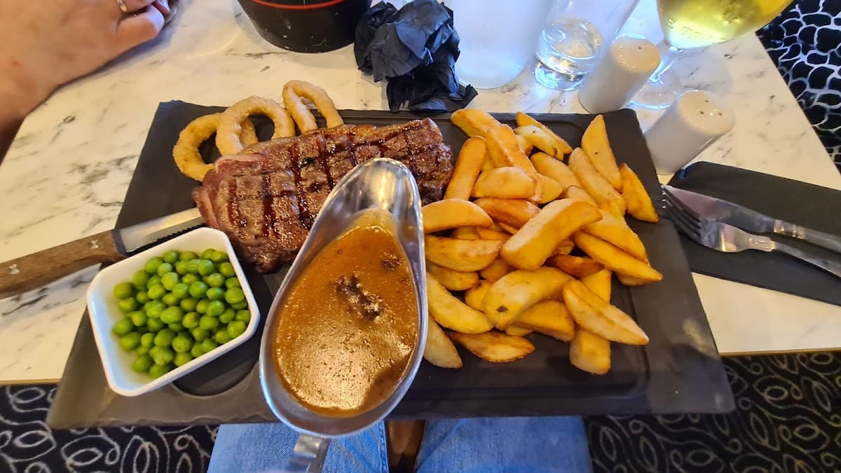 San Clu Bar and Restaurant