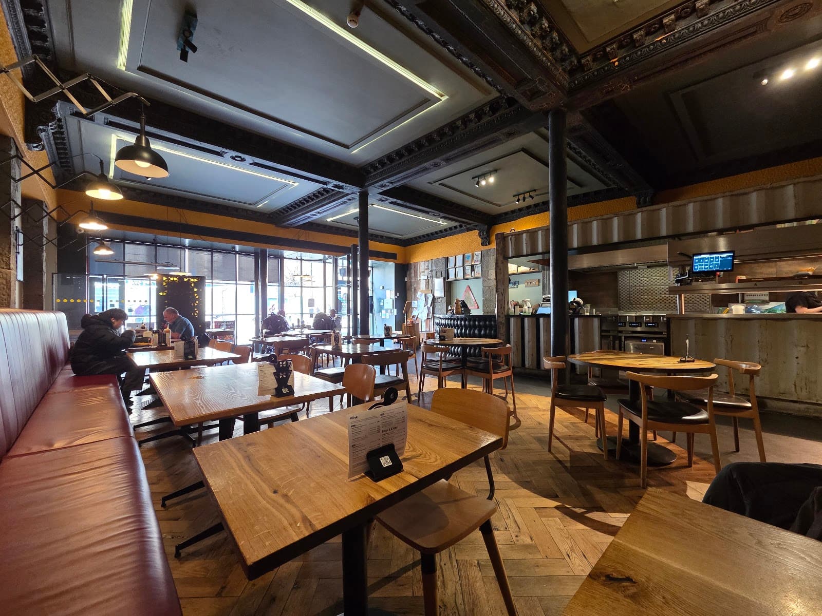 Nando's Dundee - Nethergate