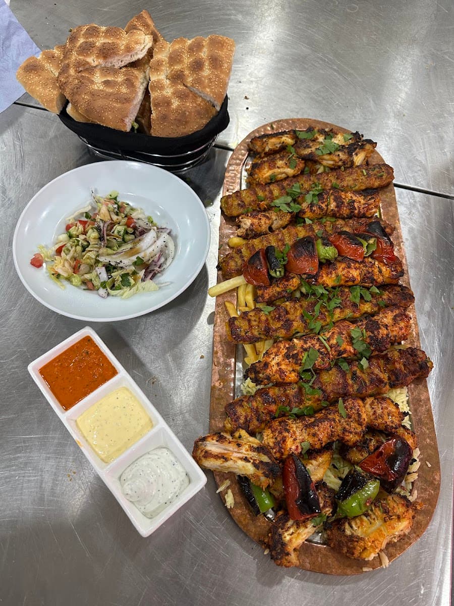 Raz charcoal grill