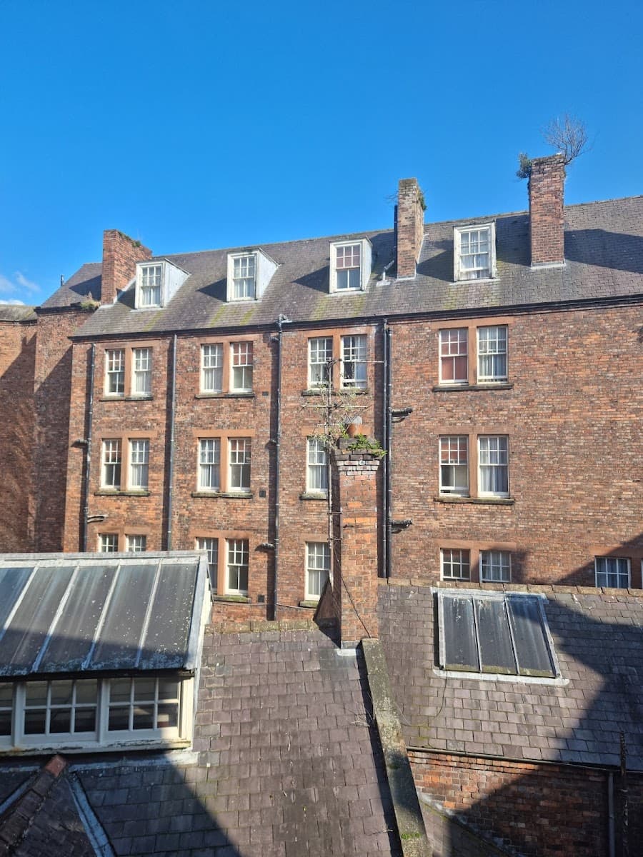 Crown & Mitre Hotel
