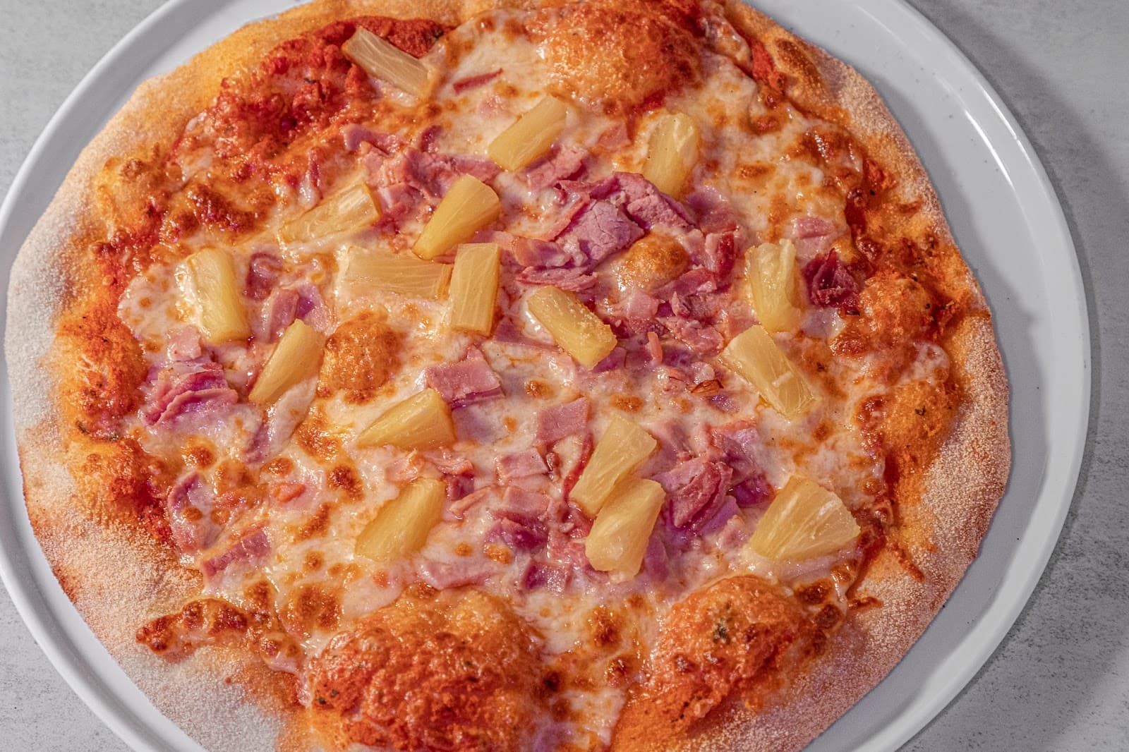 The Live Lounge Cardiff