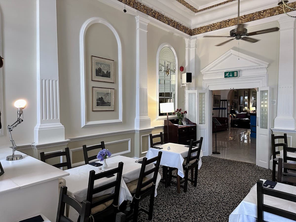 Captain's Table restaurant