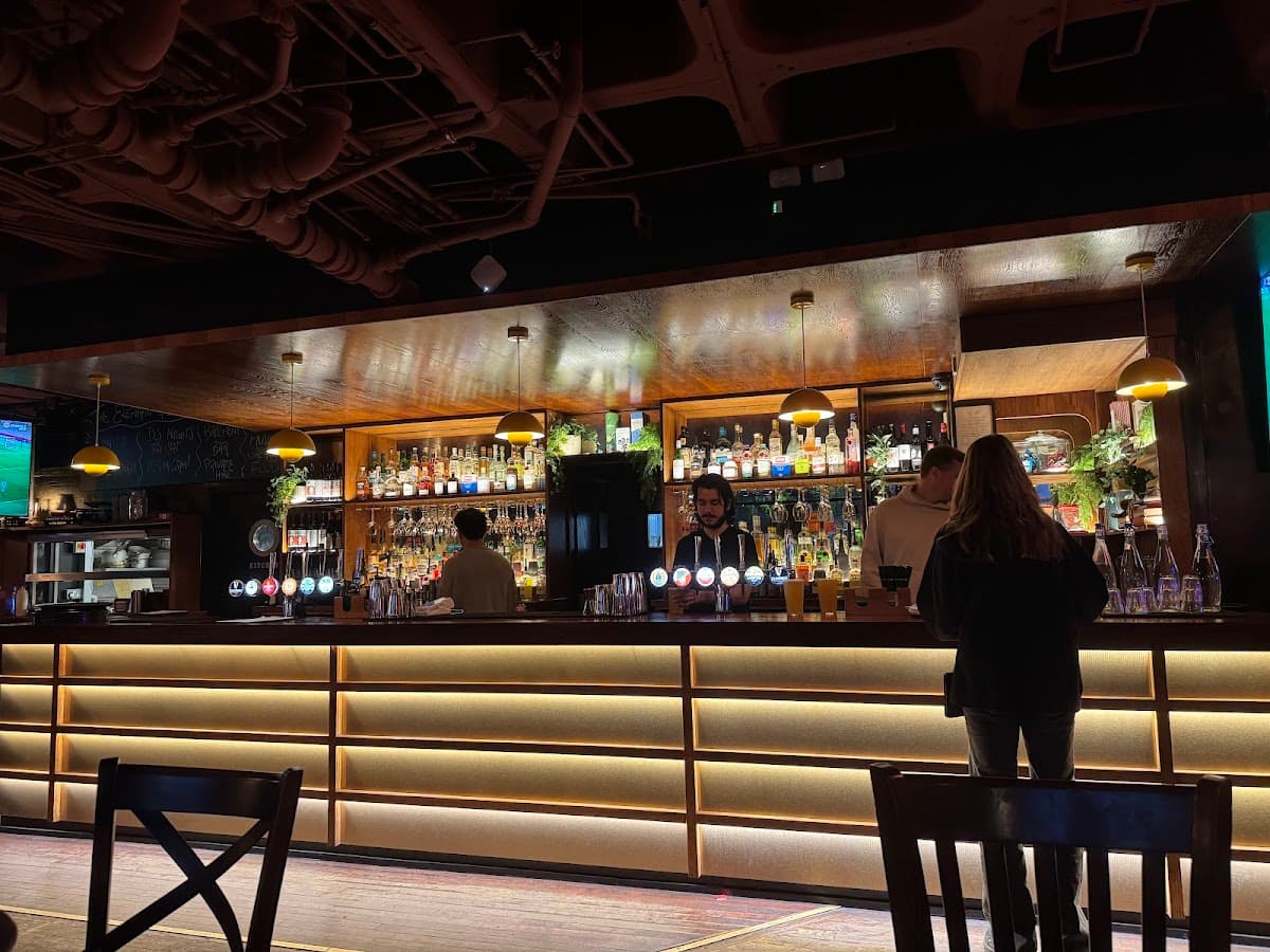 The Elephant & Castle Pub