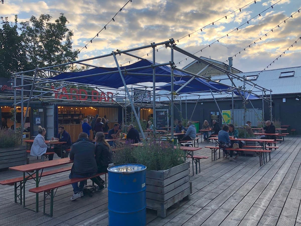 Yard Bar
