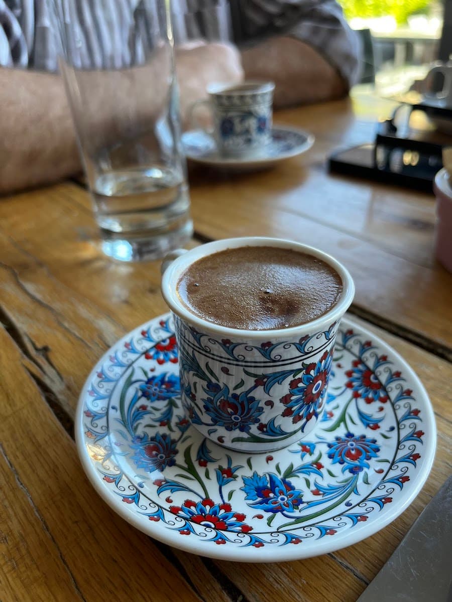 Pasha Chobham Turkish Cafe & Bistro