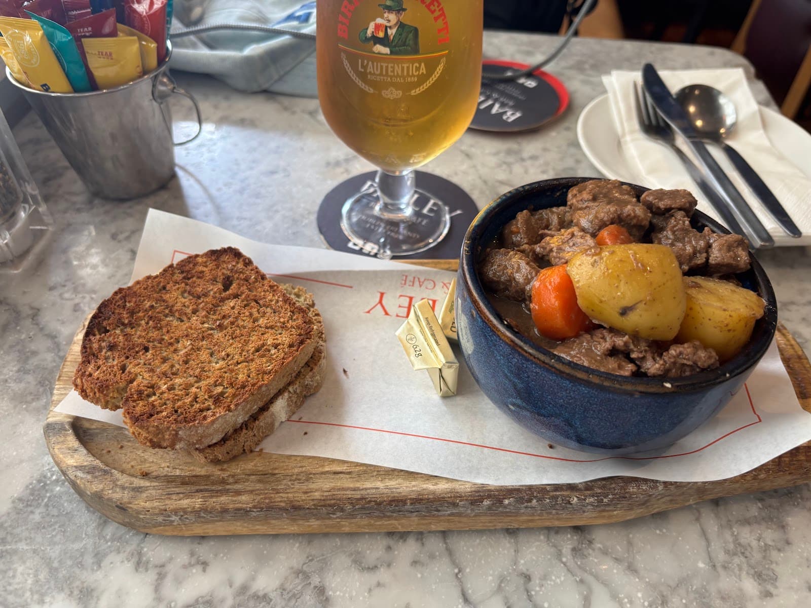 The Bailey - Cafe and Bar