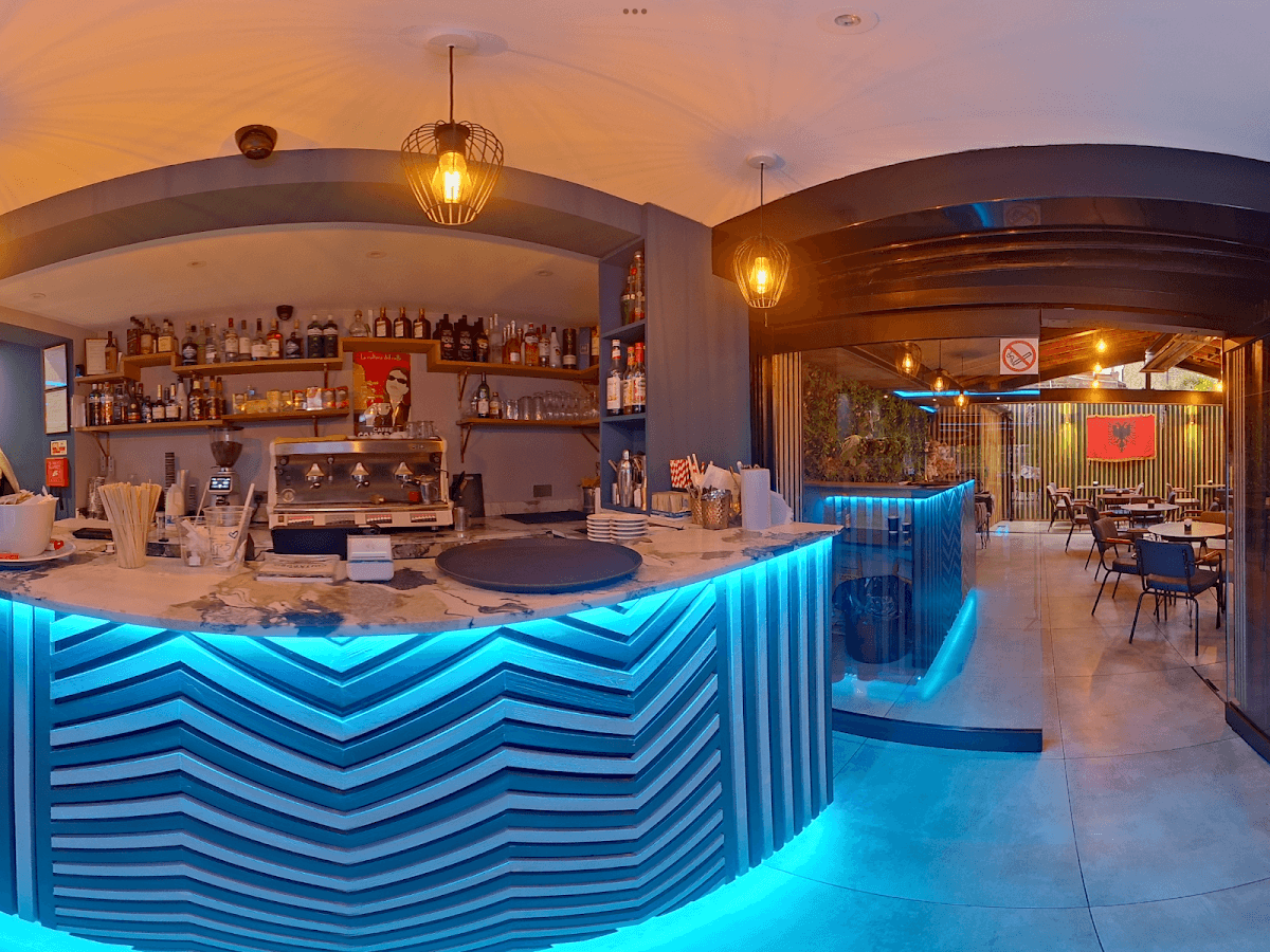 Endri’s Cafe Bar Lounge
