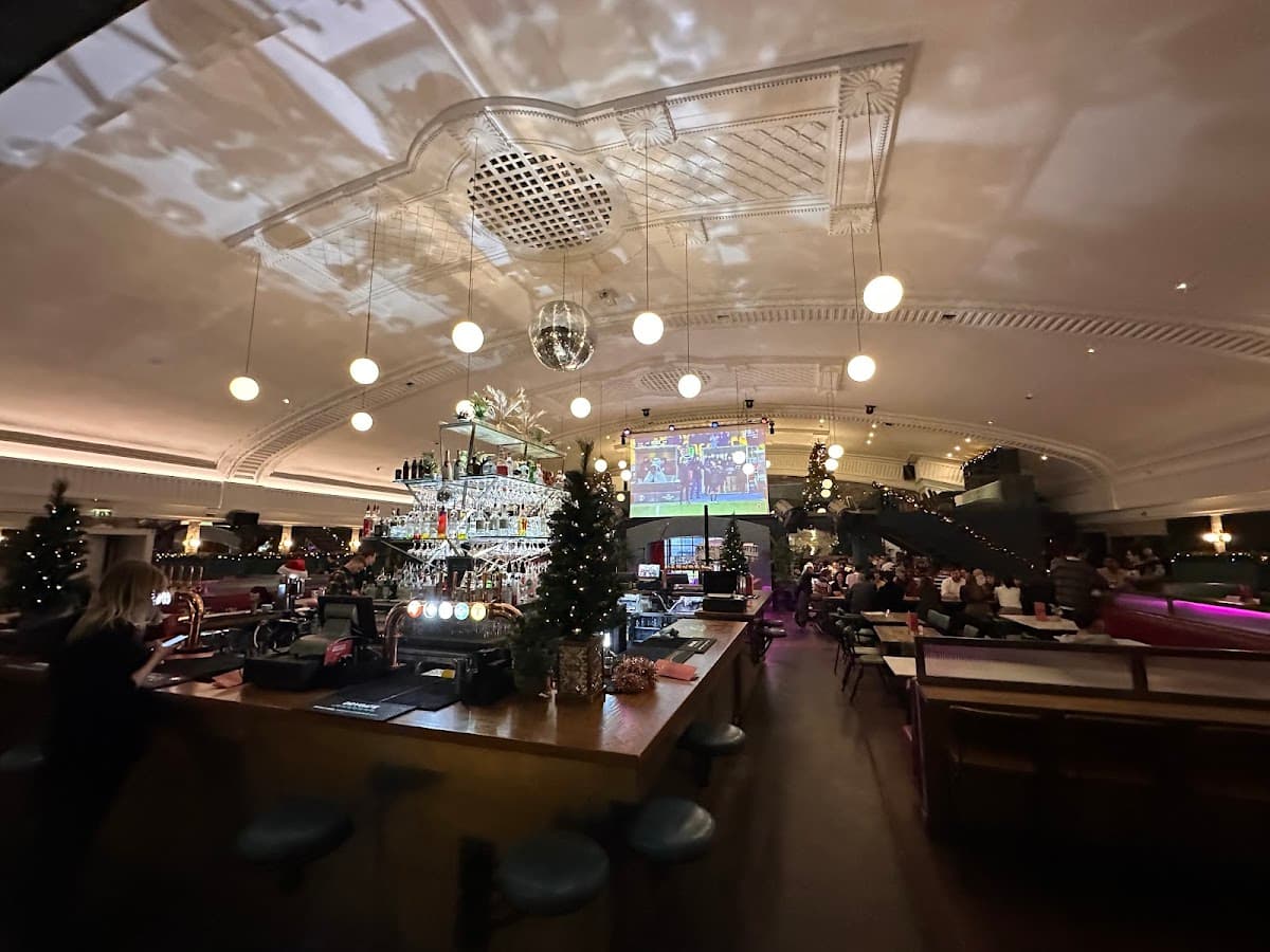 Grosvenor Café