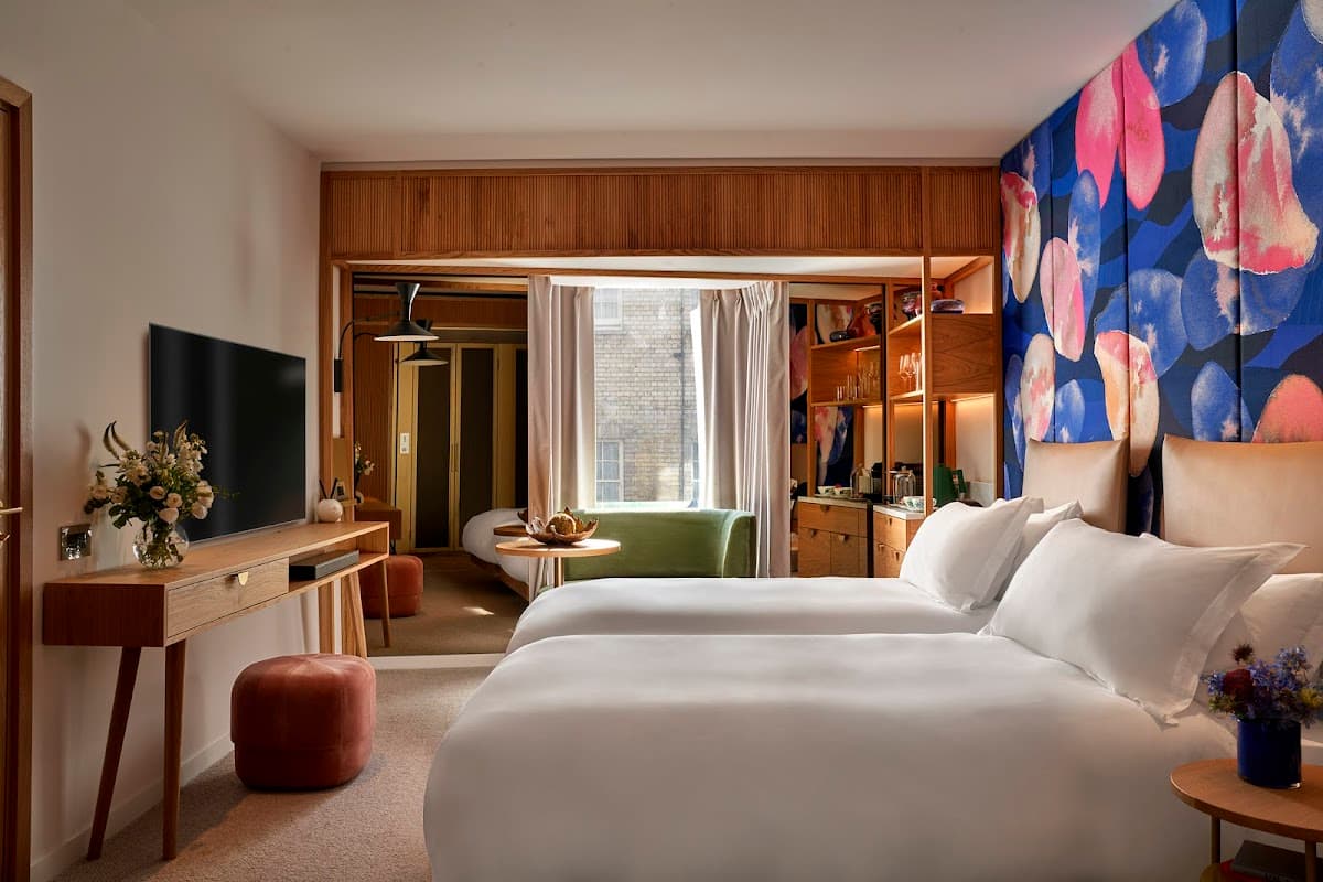 The BoTree London, Curio Collection by Hilton