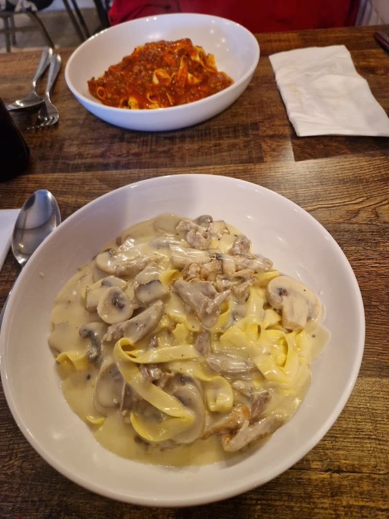 Luigi's Pizzeria Trattoria