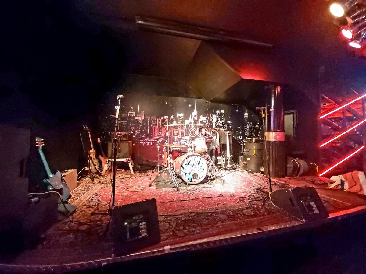 Live Lounge