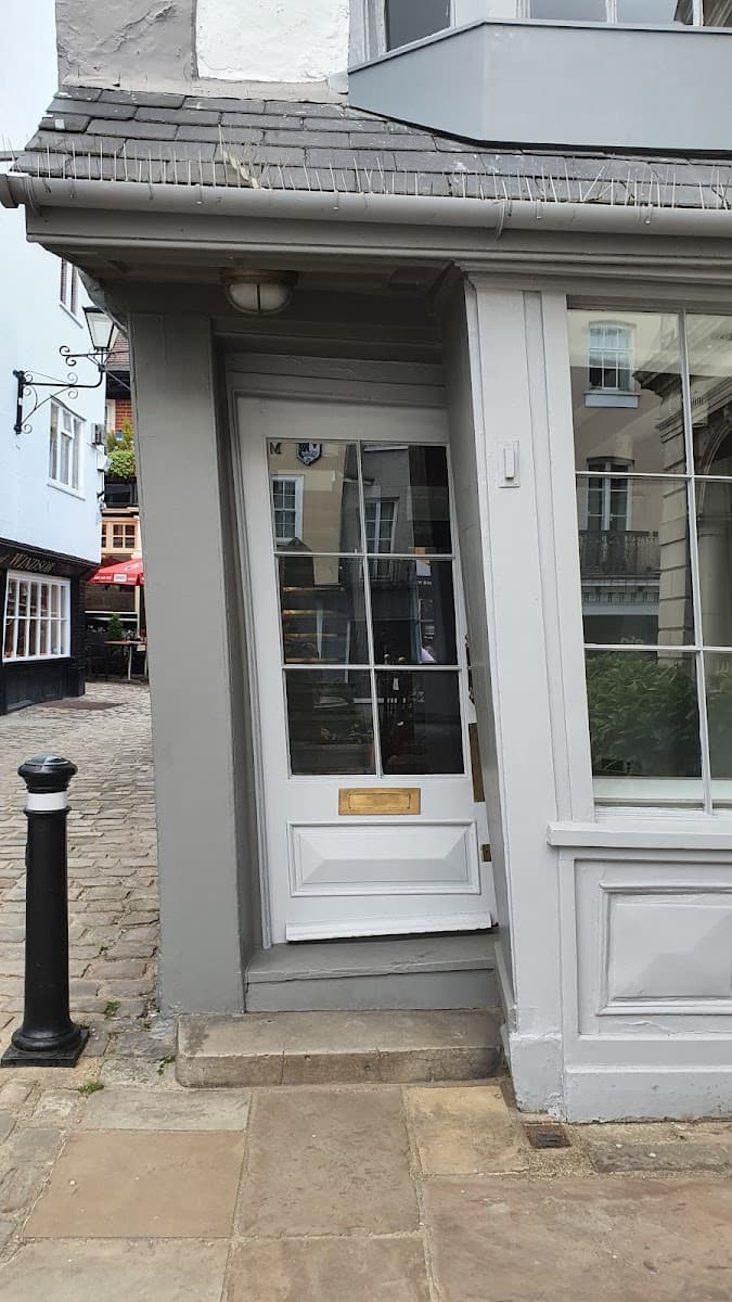 The Crooked House of Windsor