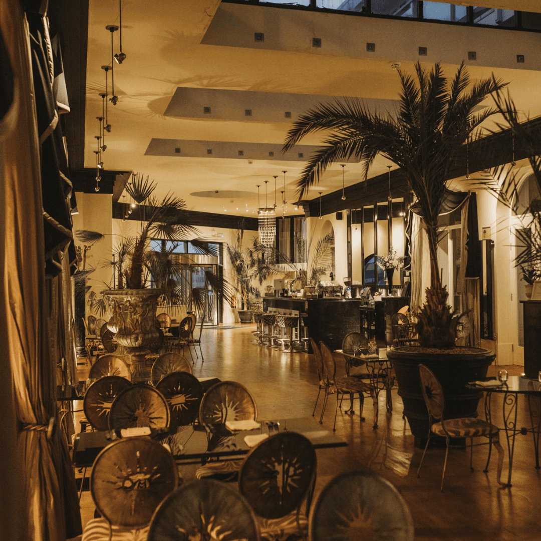 Silks Bistro & Champagne Bar