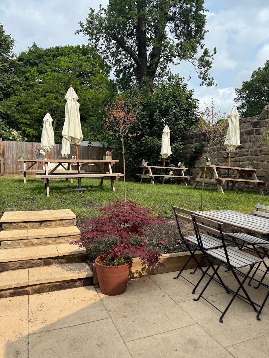 Three Cottages, Meanwood Park