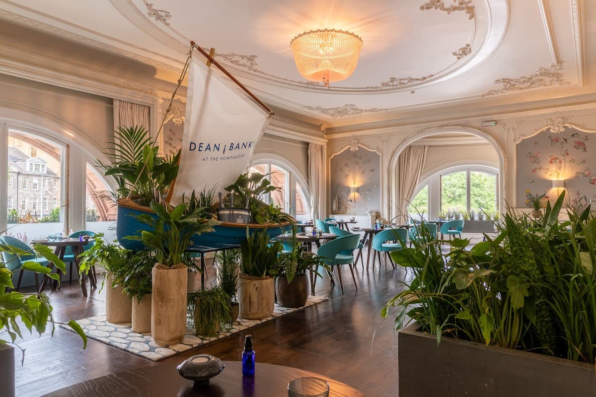 Restaurant 1925 at the Pompadour