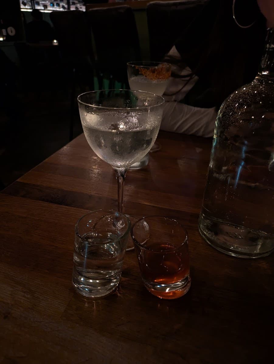Lunar Wine & Cocktail Bar