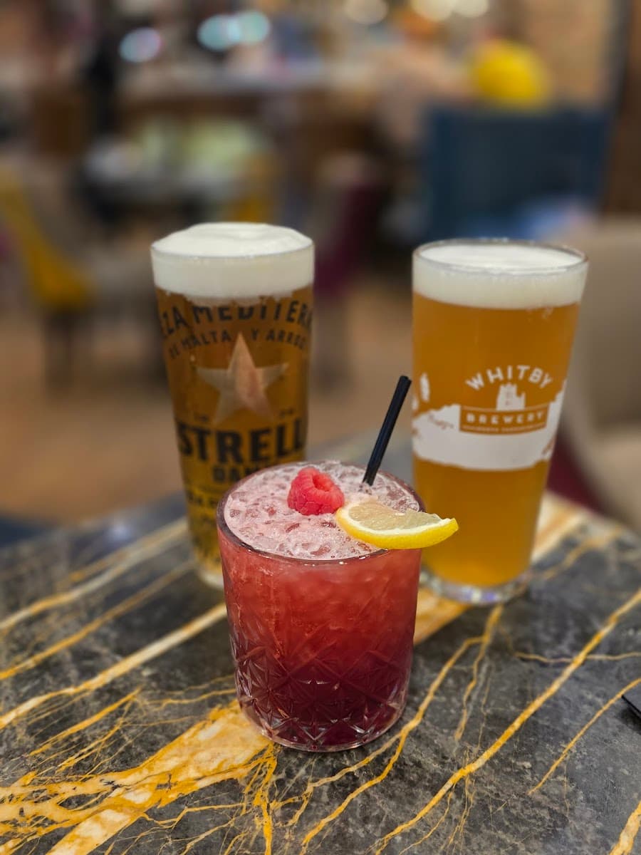 Harry's Lounge Bar & Brasserie