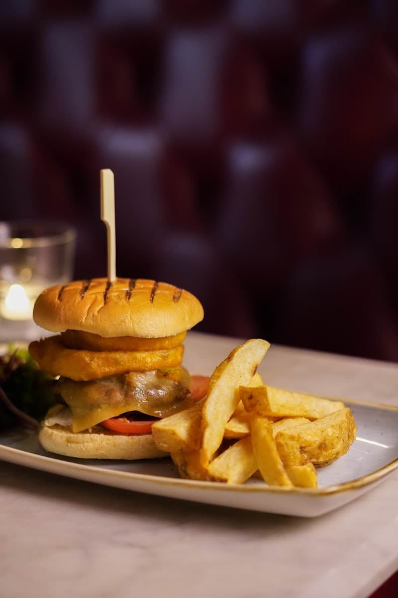 Ma Boyle's Alehouse and Eatery