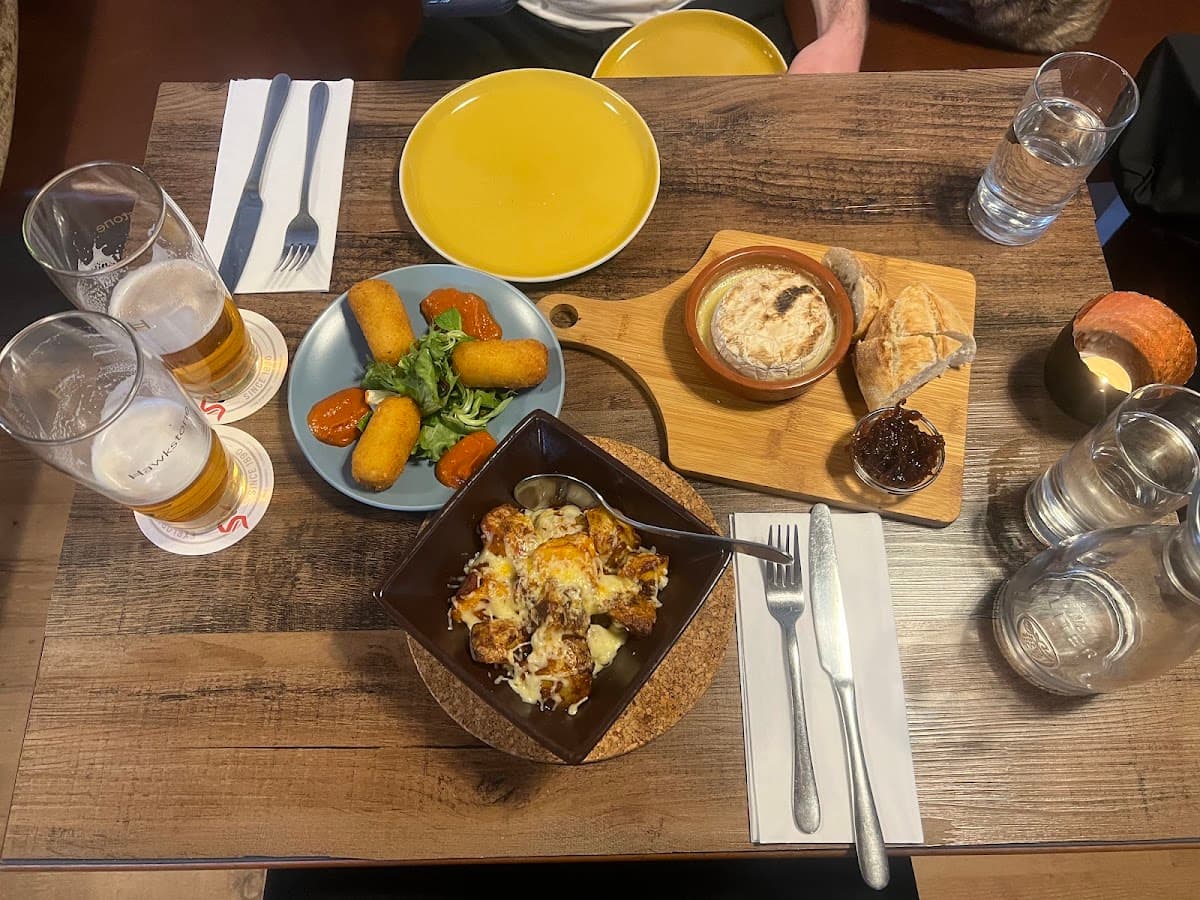 Connolly's Tapas Bar