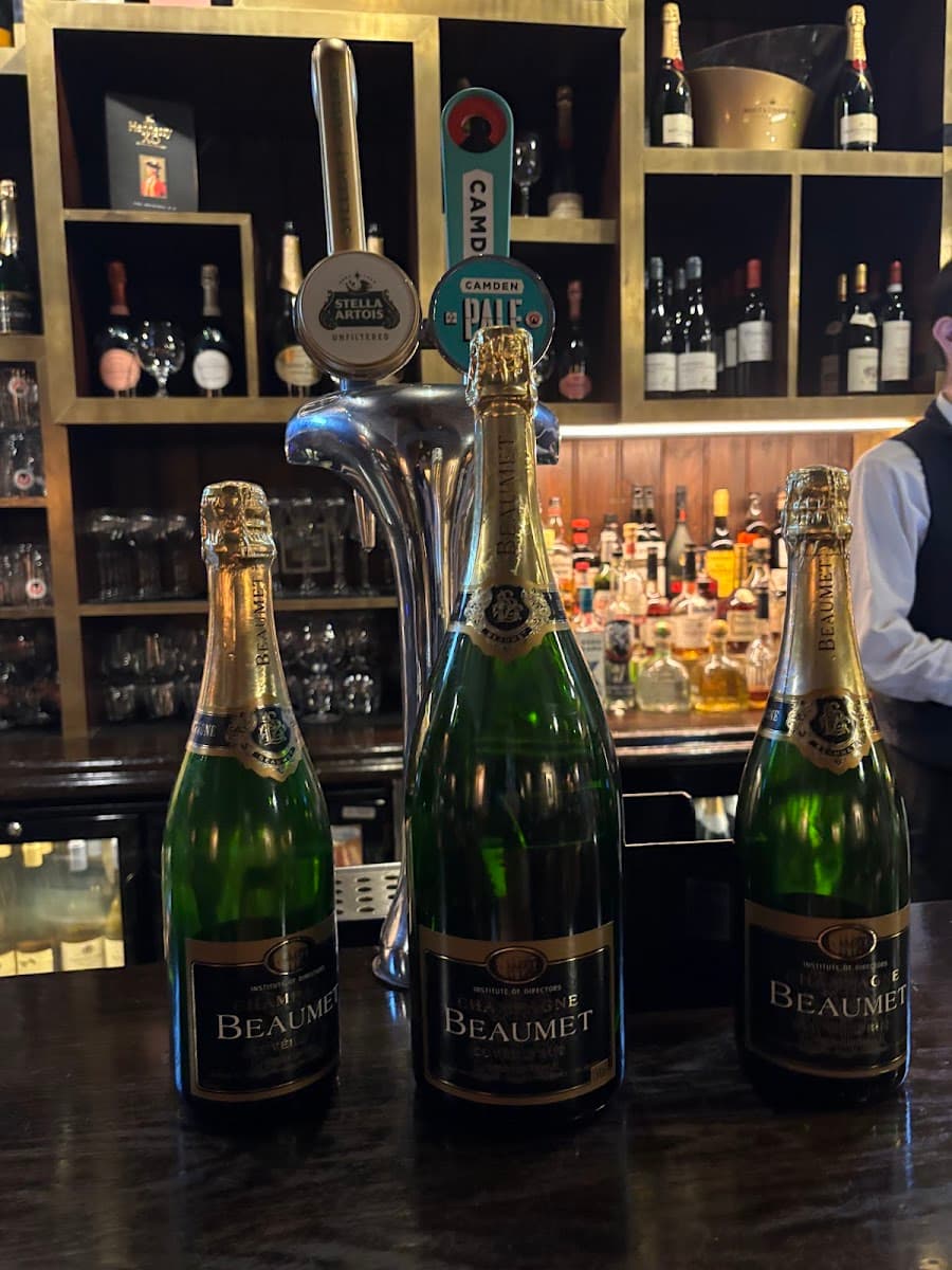 Champagne Bar at 116 Pall Mall