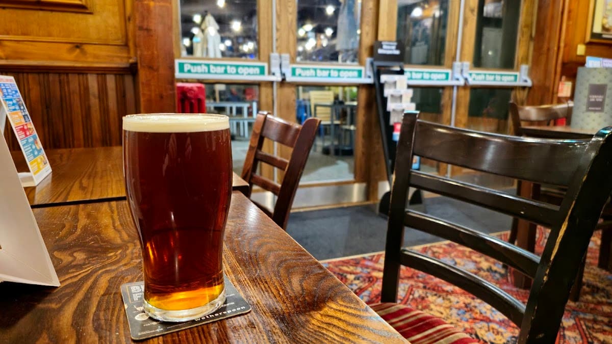 The Village Inn - JD Wetherspoon