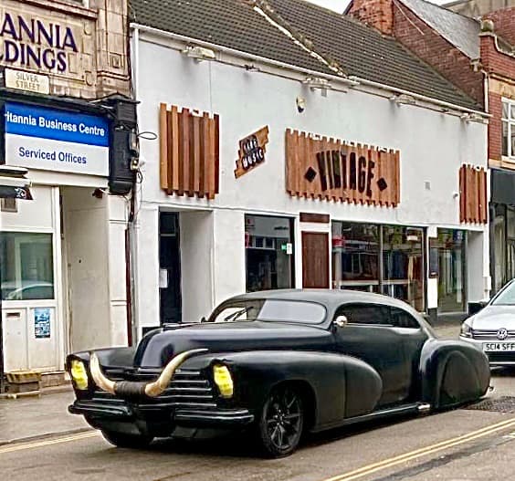 Vintage Bar