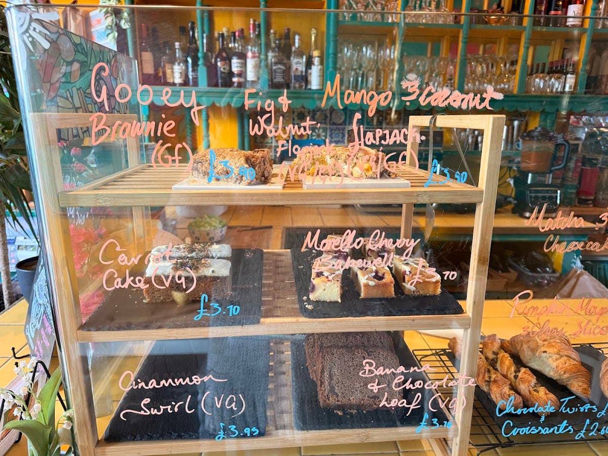 Glorious Art Cafe